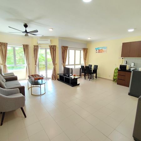 Jojo Homestay Tiara Residence Desaru Dış mekan fotoğraf